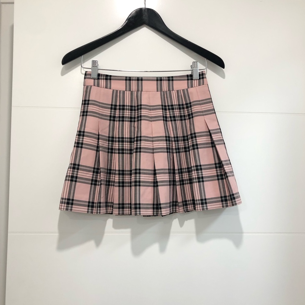 Aritzia Pink and Black Plaid Skater Skirt